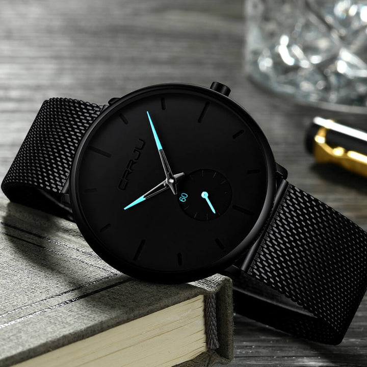 Complete mens luxury quartz watch set displayed in a gift box