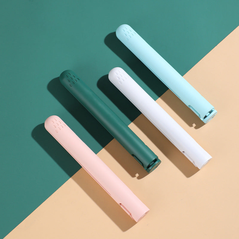Travel hair styling device, portable mini hair straightener and curler in hand