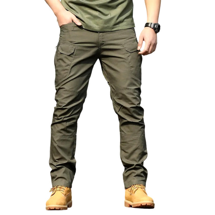 Men's waterproof tactical cargo trousers in classic black for outdoor hiking