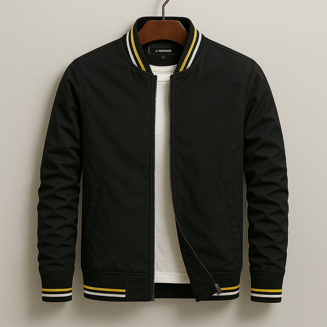 Interior lining and pocket detail of the men's casual windbreaker outerwear