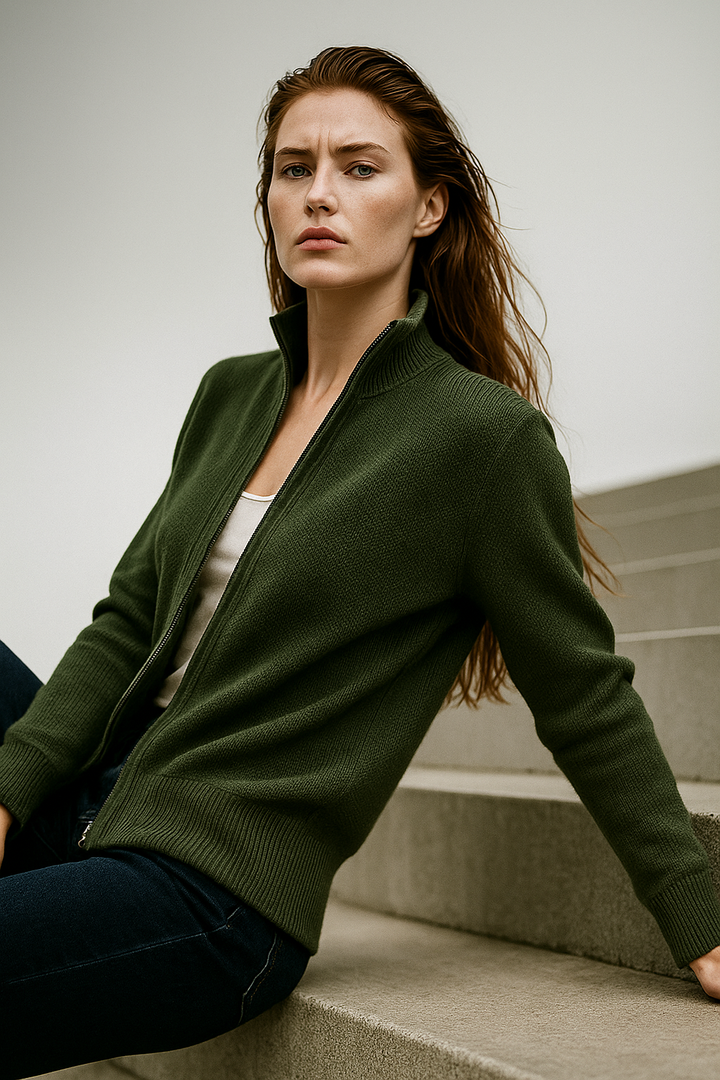 Stylish layering piece womens zip cardigan outfit idea