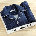 Dark blue diamond