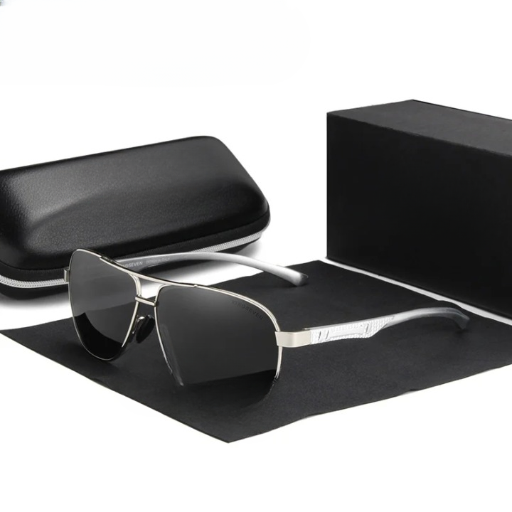 Men's polarized fashion sunglasses in silver grey with sleek frame and protective storage case