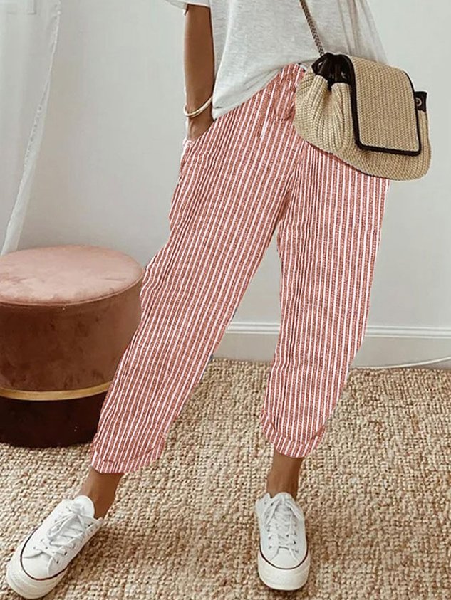 Luxe casual pants with a flattering high-waisted cut
