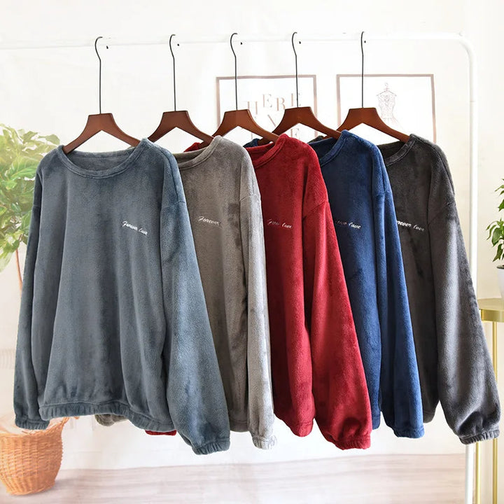 Casual loungewear set for men in neutral winter tones