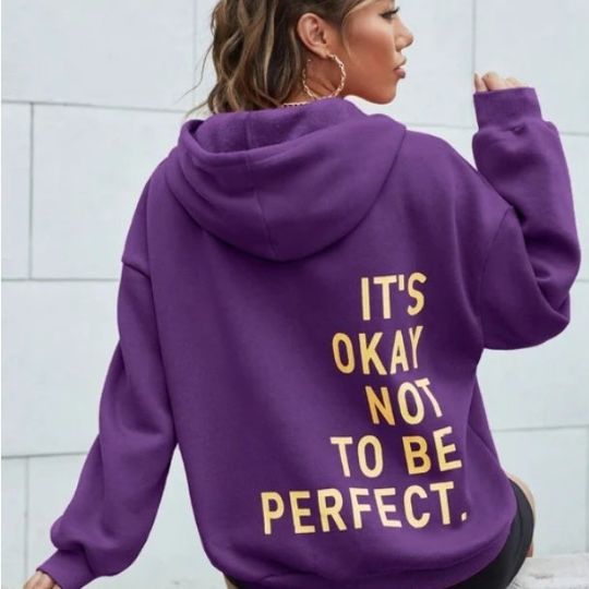 Long sleeve casual sweatshirt with graphic lettering for women