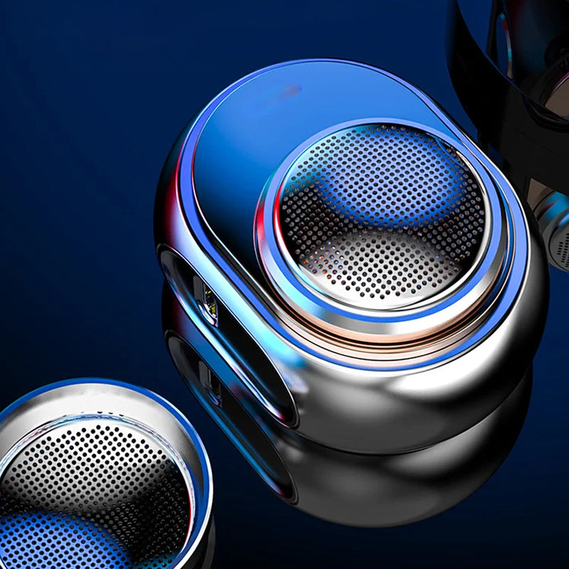 Mini electric shaver with removable cutting head for easy cleaning