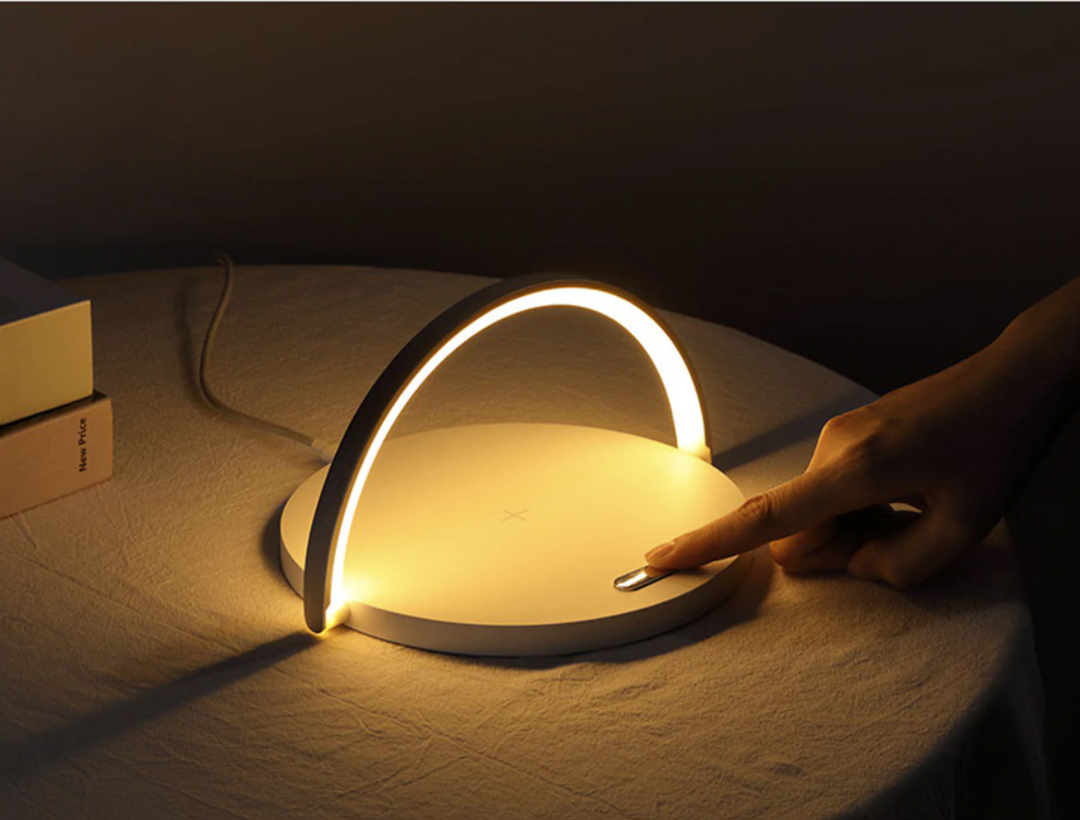 Touch control panel on the universal night lamp for easy lighting adjustment