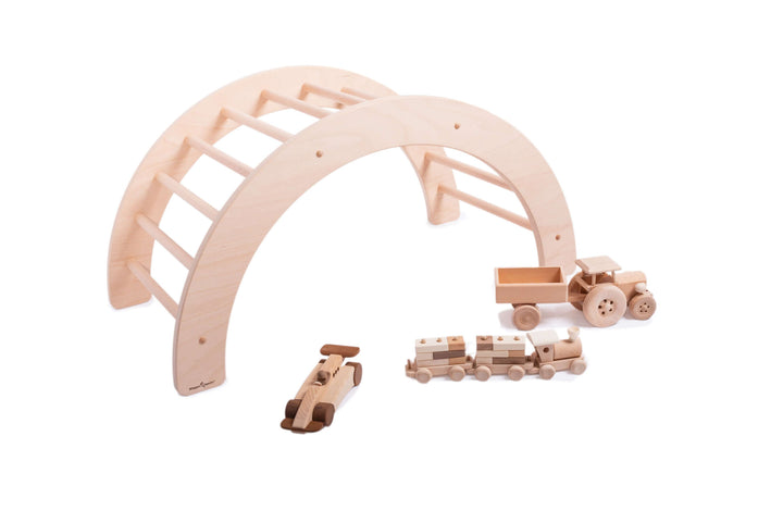 Side angle view of the natural wooden climbing arch structure