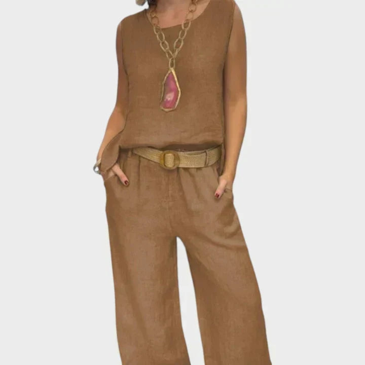Casual summer two-piece outfit featuring a sleeveless top and cropped trousers