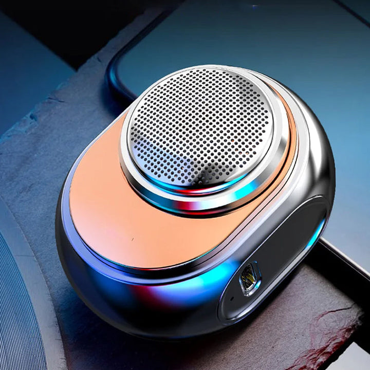 USB rechargeable pocket size rotary shaver for men