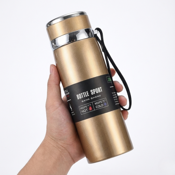 Eco friendly reusable water bottle made of food grade stainless steel