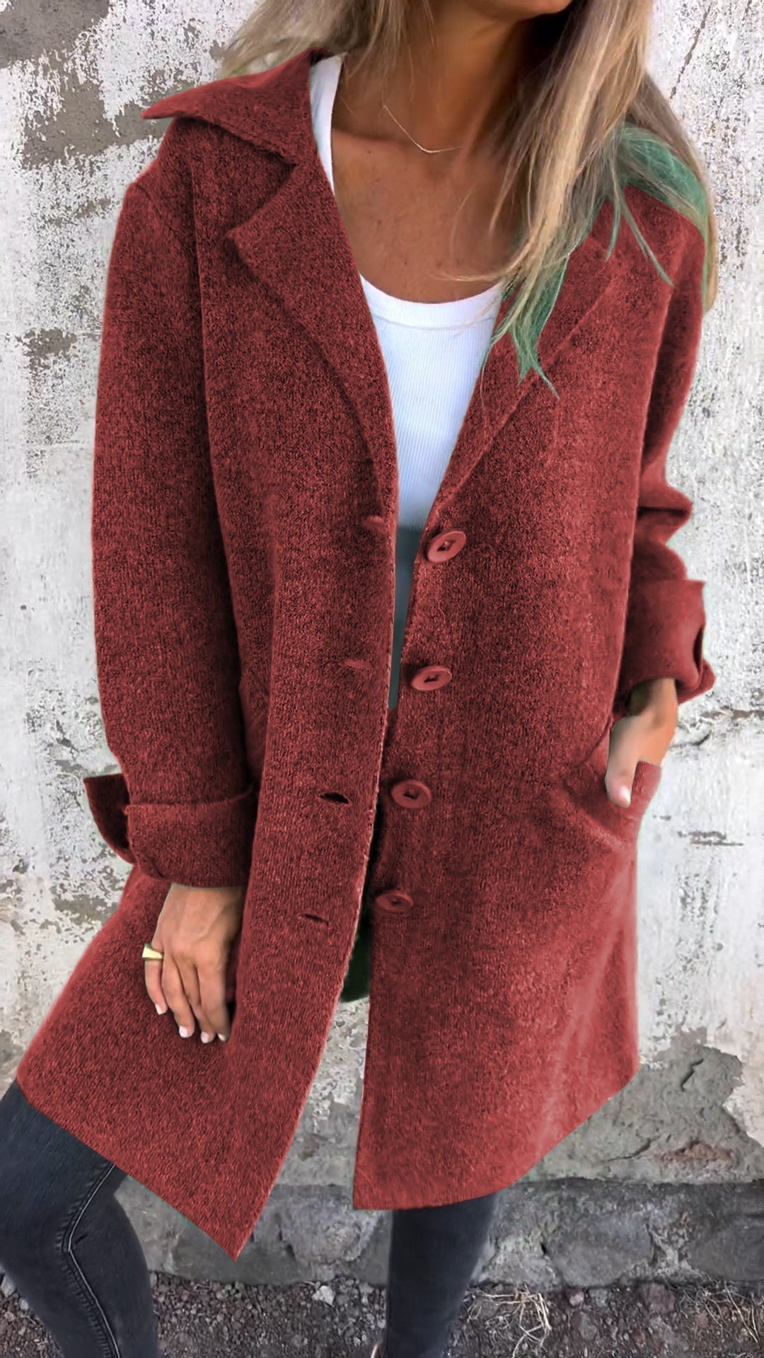 Close up of the lapel and collar on the women's knitwear
