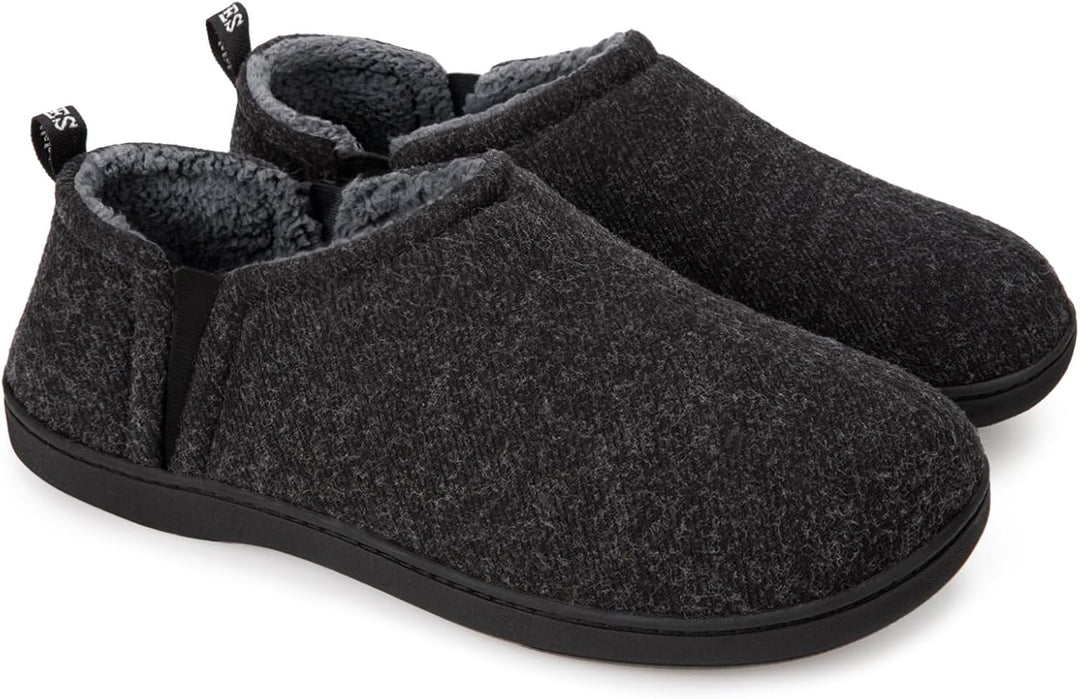 Comfortable slip-on shoes for indoor wear with soft padding