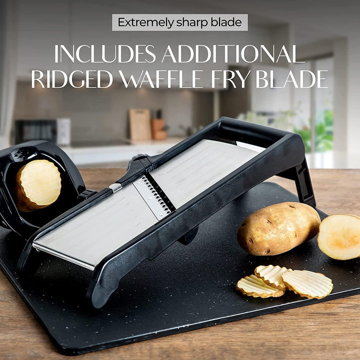 Mandoline slicer set featuring protective cut-resistant gloves