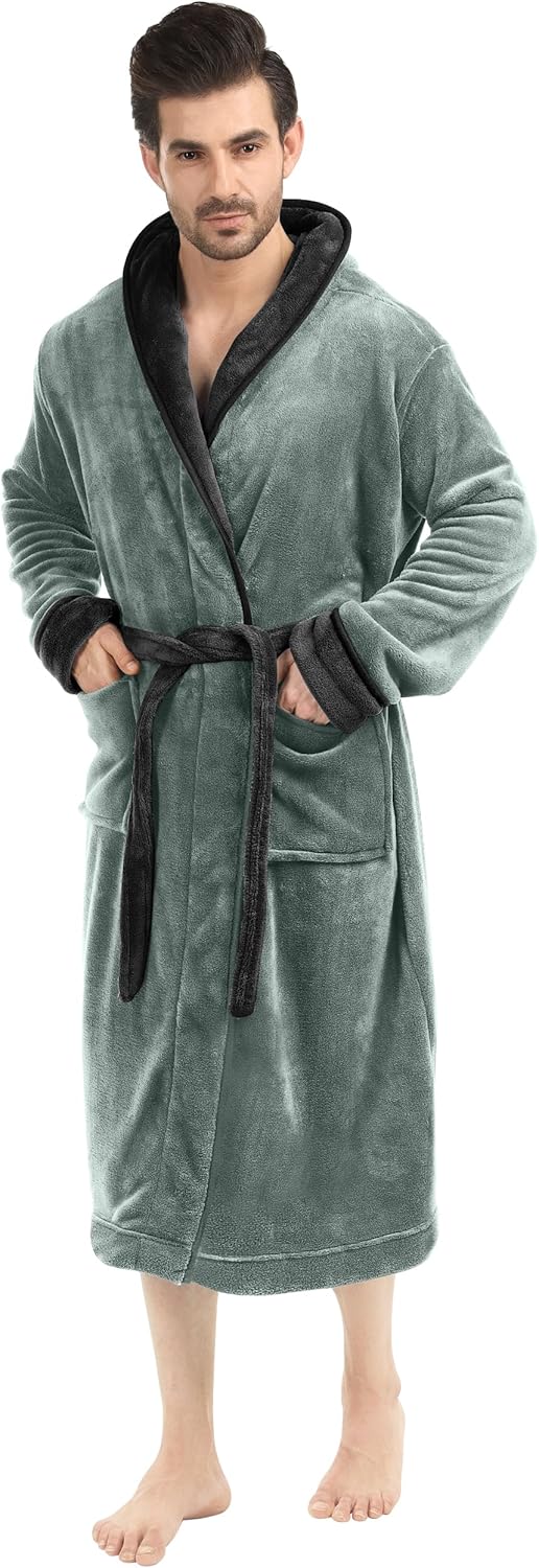 Classic mens dressing gown with modern hooded design