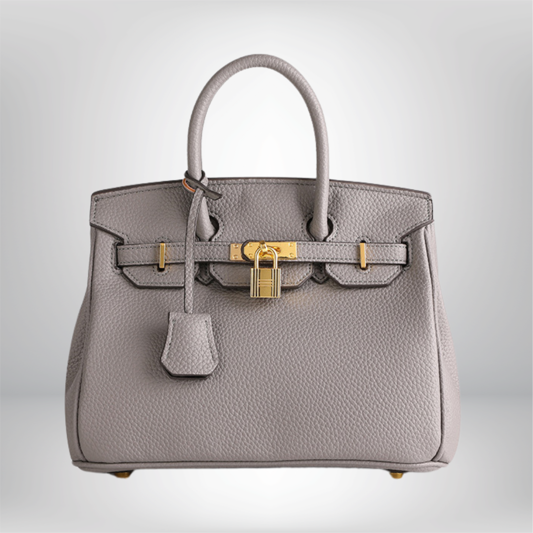 Interior compartment of the women bag featuring spacious designer pockets