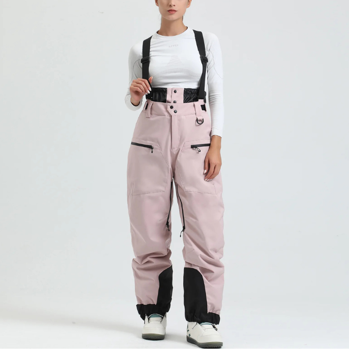 Women's snow trousers with adjustable braces and baggy fit for winter sports