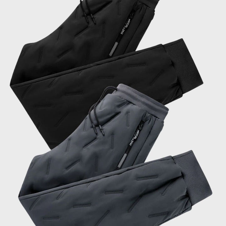 Stylish warm trousers for men in a versatile casual fit