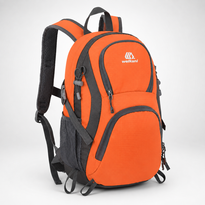 Interior compartment of the 20L hiking backpack for travel gear