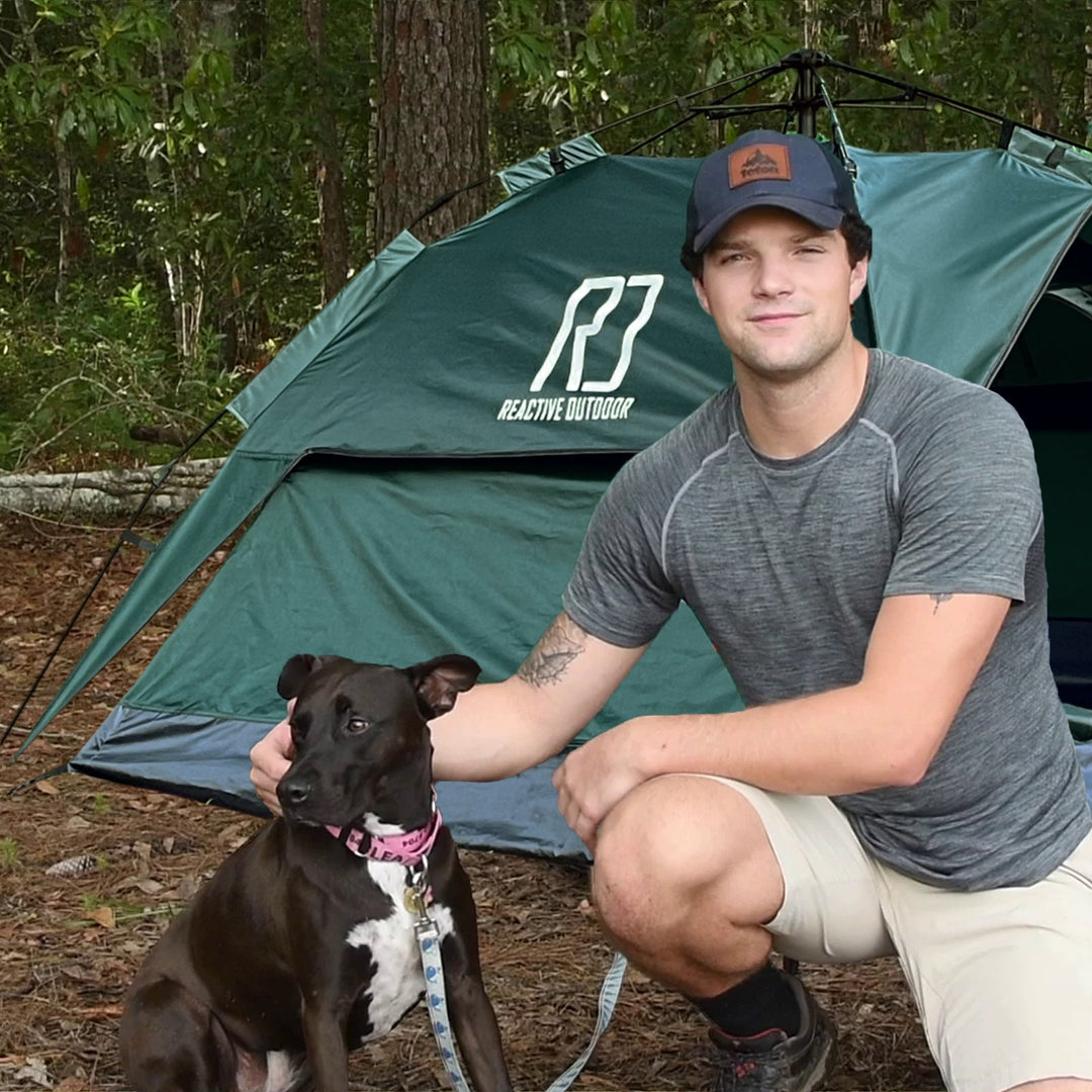 Unisex 3-second pop-up camping tent set up outdoors for 3 persons