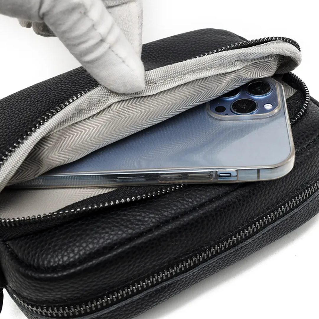 Side profile of the slim crossbody bag design