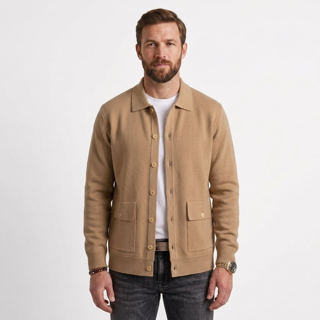 Man wearing a classic beige button-front casual jacket with front pockets