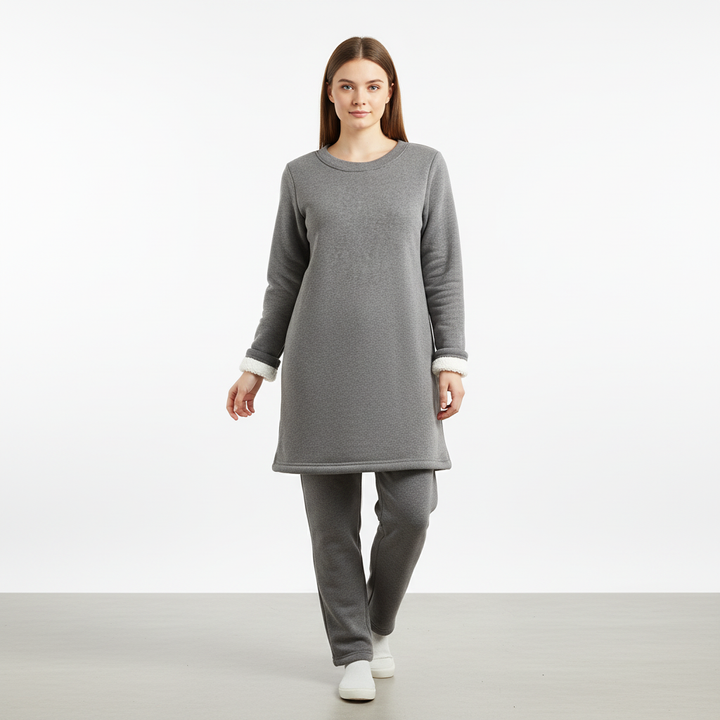Comfortable round neck fleece top for women casual winter wear