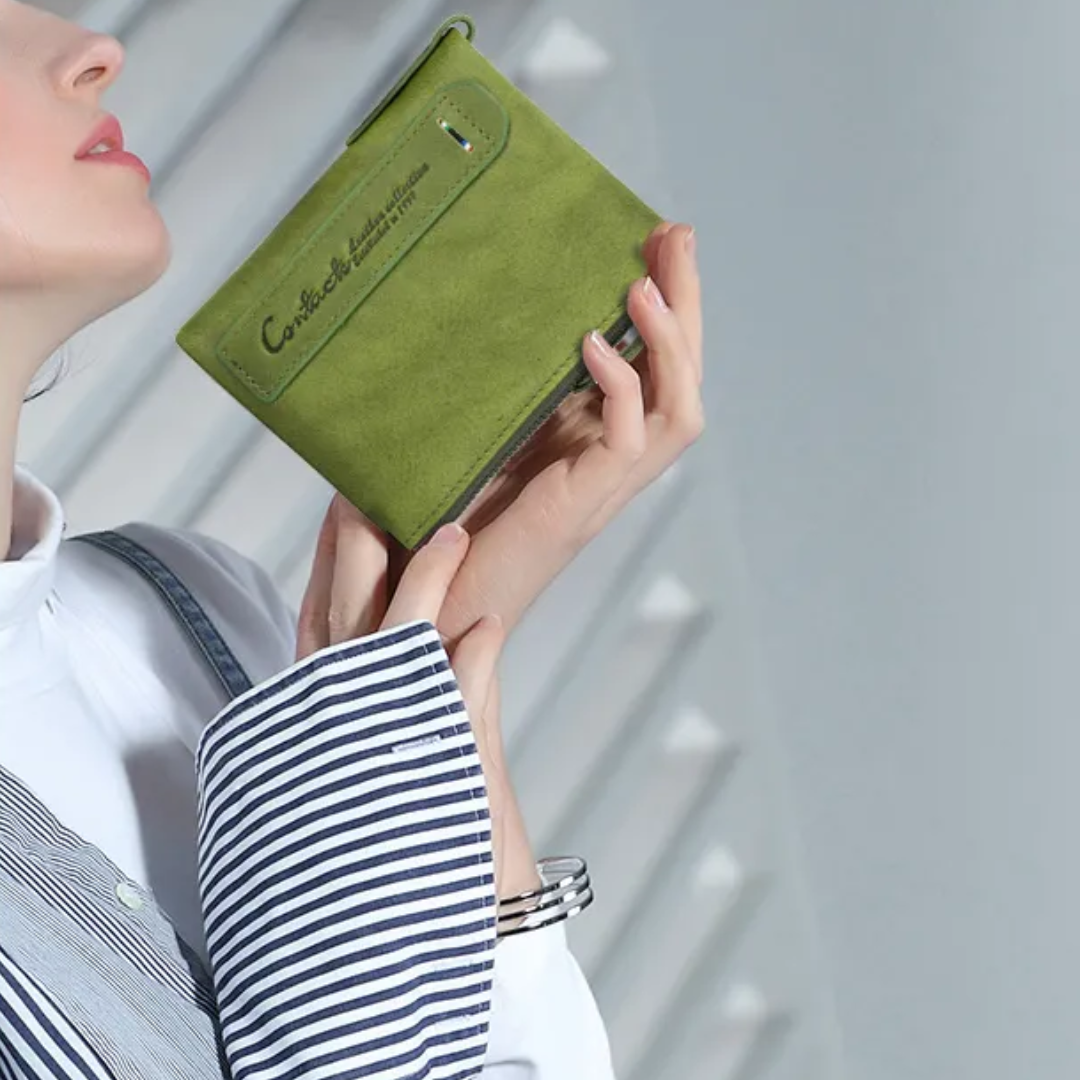 Slim profile of the small wallet fitting easily in hand