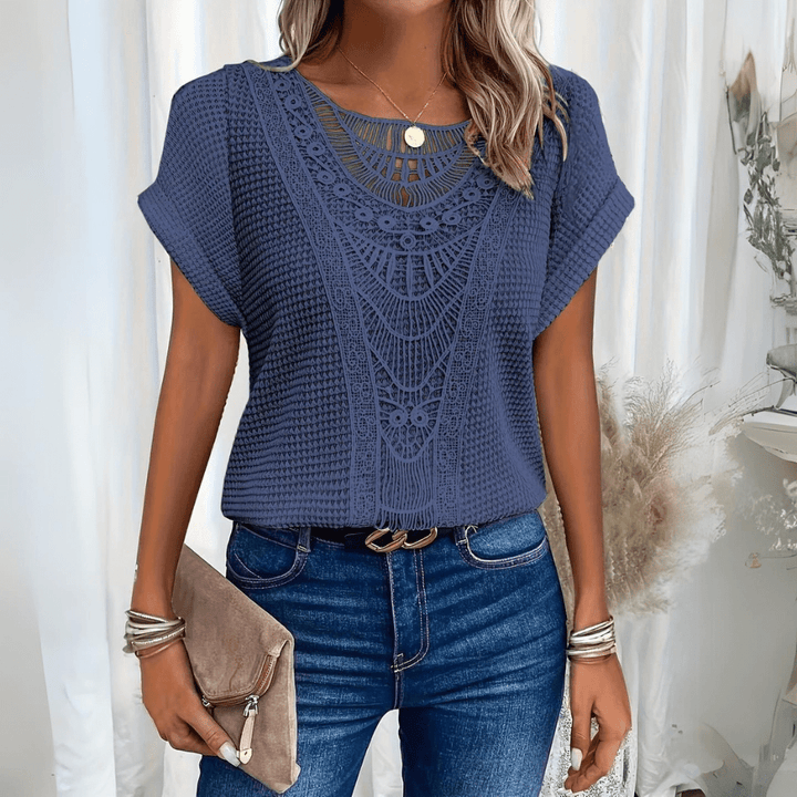 Womens vintage lace detail short sleeve top in casual elegant style