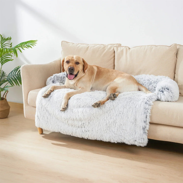 Cozy plush pet mat providing orthopedic pet support for small dogs and cats