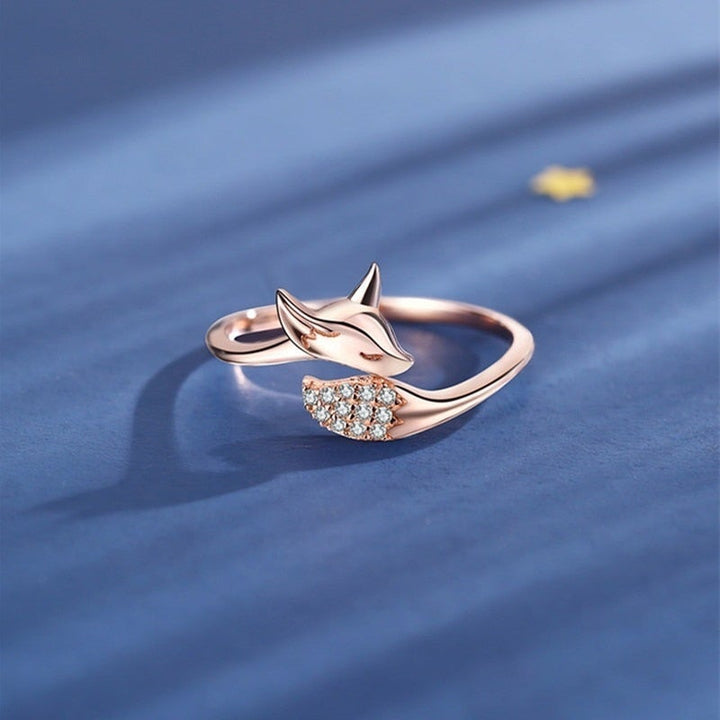 Stylish silver fox ring and rose gold ring statement jewelry for her