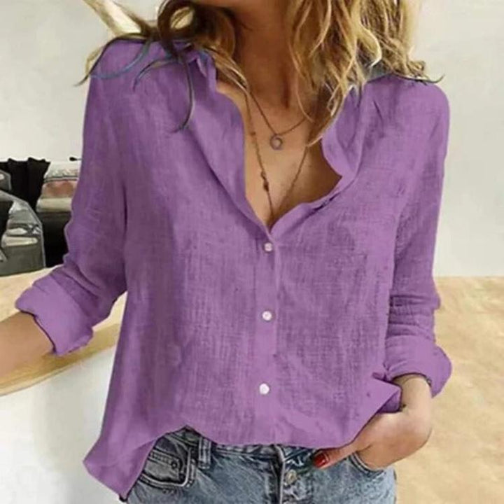 Comfortable summer top for women with long sleeves and versatile neckline