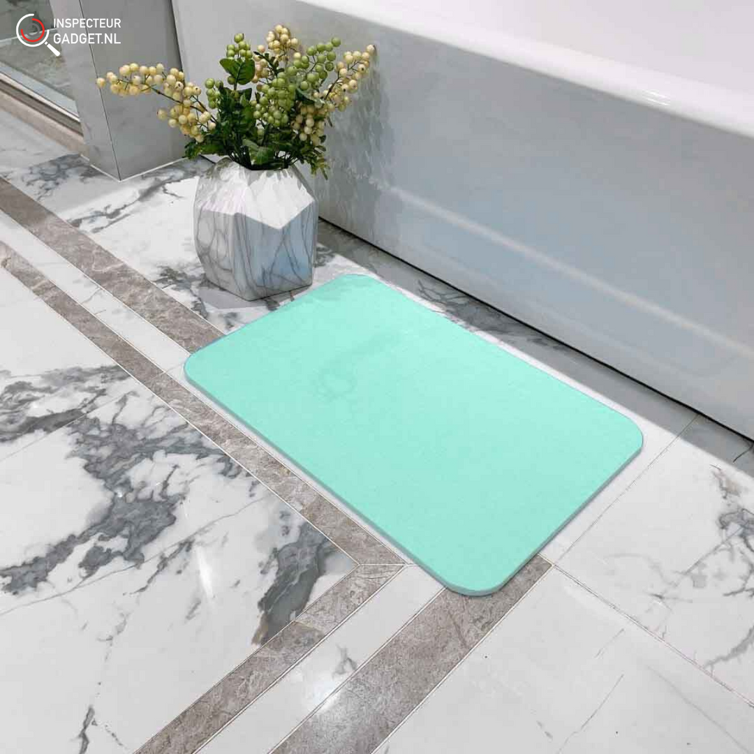 Diatomaceous earth absorbent stone bath mat and bathroom accessory in gray