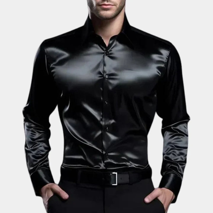 Mens slim-fit button-down shirt in long sleeve for evening wear and parties