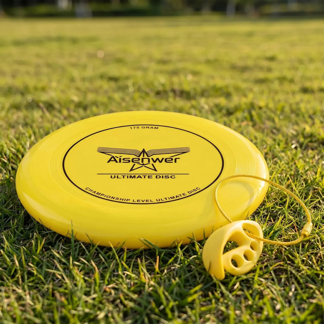 Balanced 175g flying disc providing a comfortable grip for casual throwing