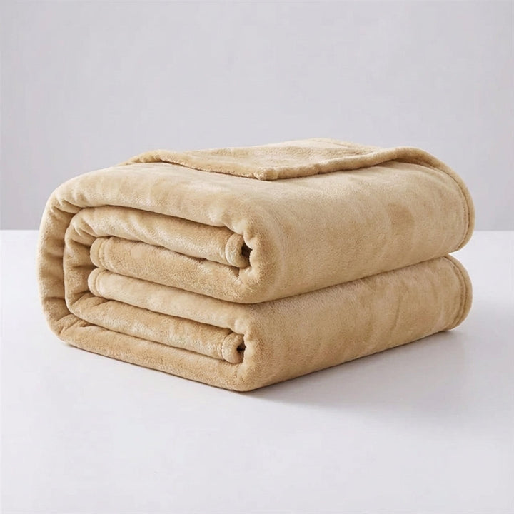 Texture detail of Snugluma cozy decor blanket showing breathable material