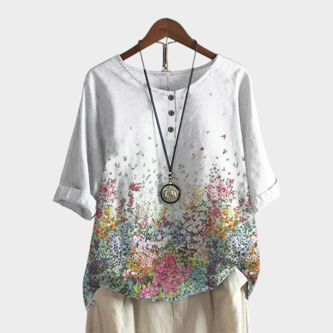 Casual summer top with short sleeves and vintage botanical design