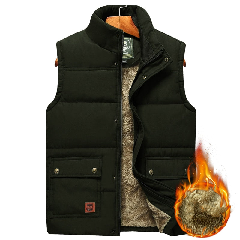 Men's black winter gilet with plush lining and front pockets