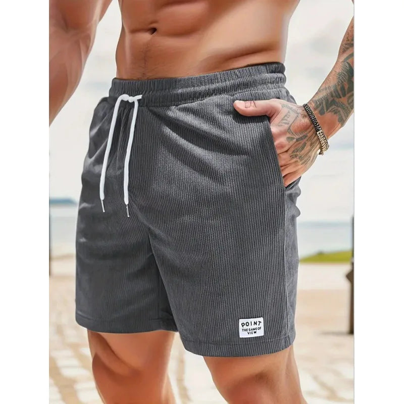 Lightweight fabric texture and stitching of men's pocket shorts