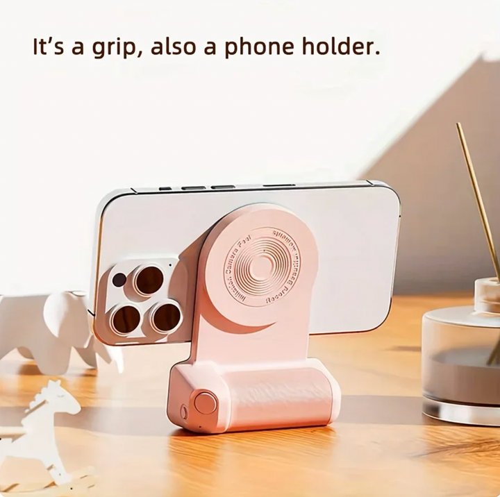 Compact powerbank with camera-style grip for mobile content creation