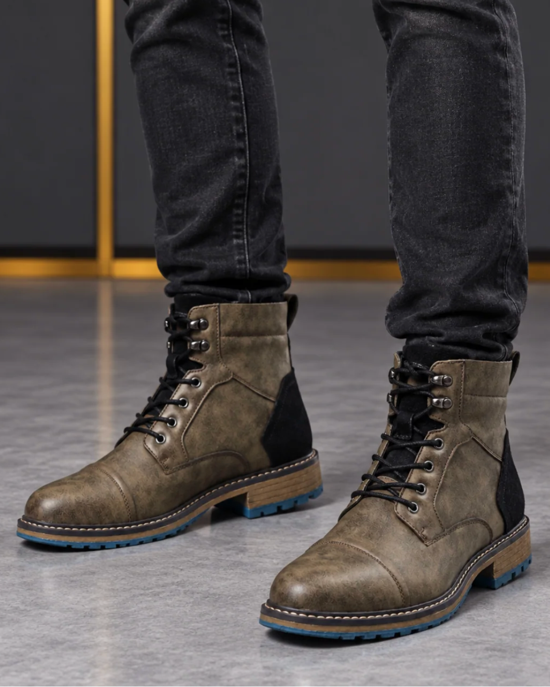 Hollister | Men’s Lace-Up Ankle Boots