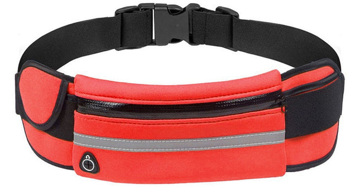 Durable buckle detail on adjustable waterproof running belt strap