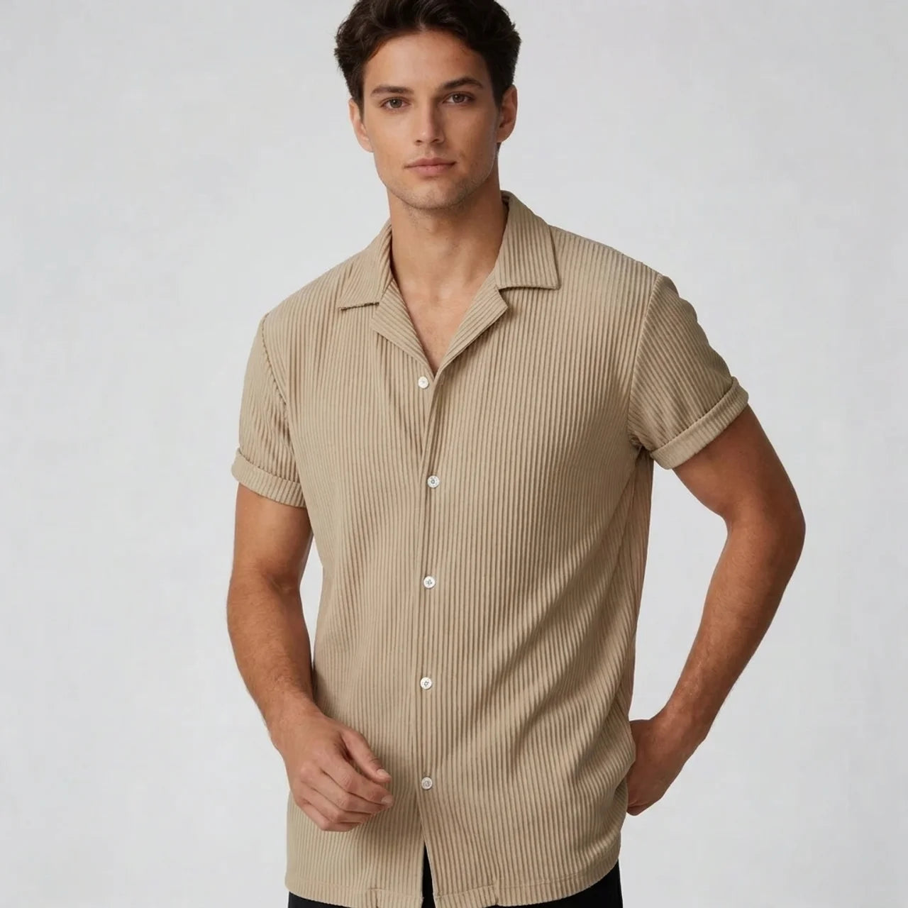 Men’s Striped Short Sleeve Button Up Shirt