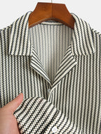 Men’s Striped Short Sleeve Button Up Shirt