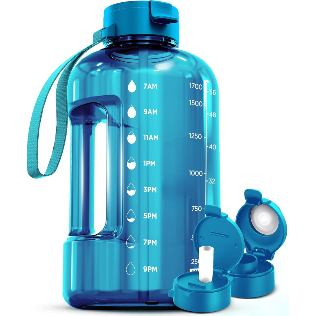 Ergonomic carry handle on the large 2L sports drinkfles for easy transport
