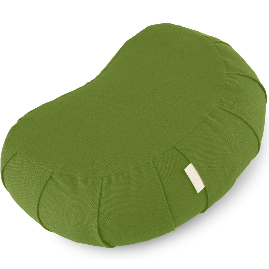 Detailed shot of zipper and removable cover on organic cotton meditation pillow