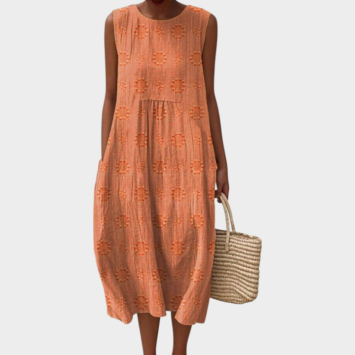 Relaxed fit women's summer midi dress with pockets in casual style