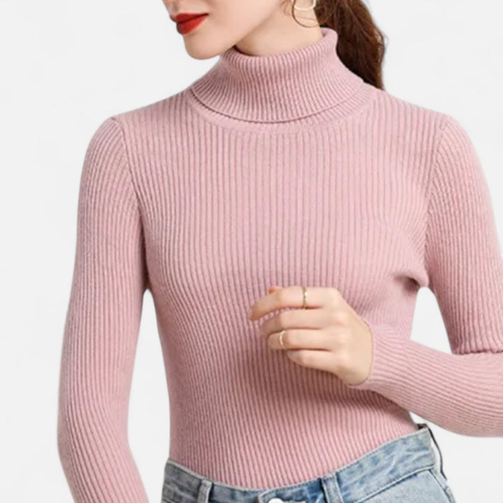 Versatile winter clothing piece: women's slim turtleneck pullover