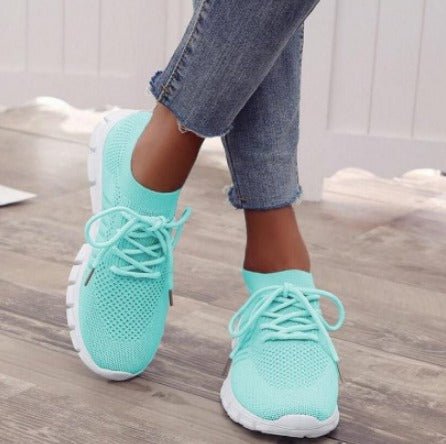 Comfortable women's lightweight knit lace-up sneakers in casual walking shoe style